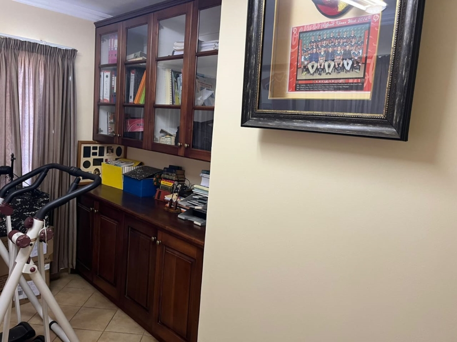 3 Bedroom Property for Sale in Zeerust North West
